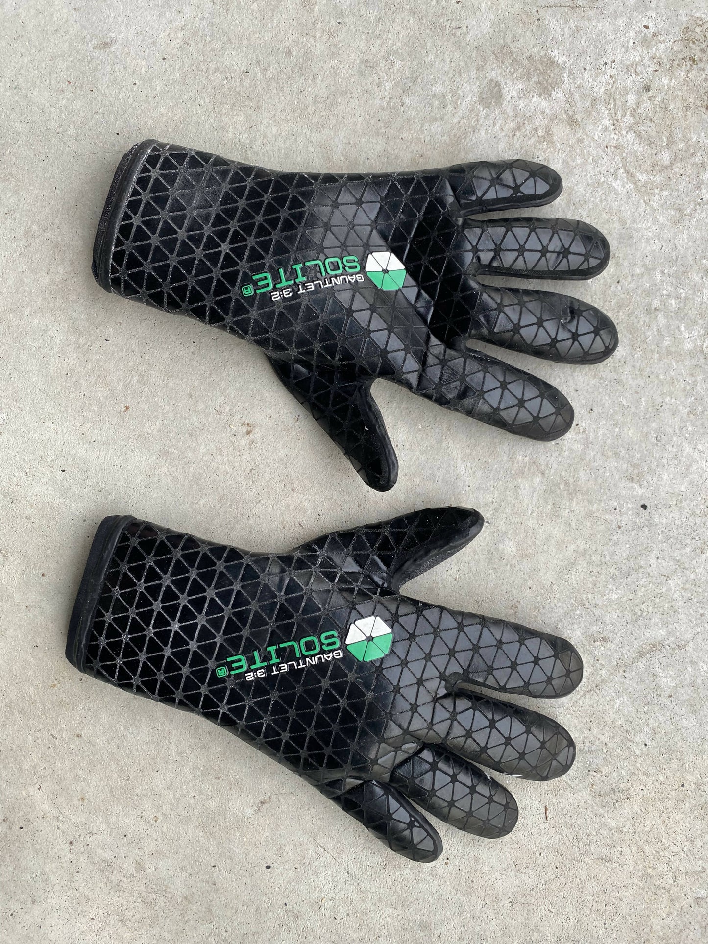 Solite Gloves 3/2